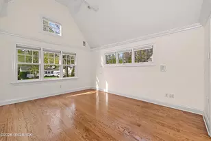 34 MacArthur Dr, Old Greenwich, CT 06870 - Photo 17