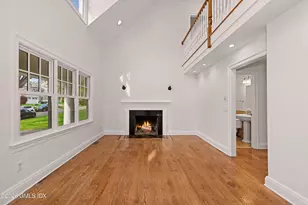 34 MacArthur Dr, Old Greenwich, CT 06870 - Photo 3