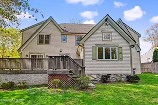 34 MacArthur Dr, Old Greenwich, CT 06870 - Photo 29