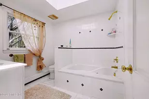 46 Stag Ln, Greenwich, CT 06831 - Photo 11