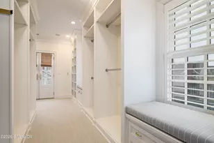 215 Milbank Ave, Greenwich, CT 06830 - Photo 15
