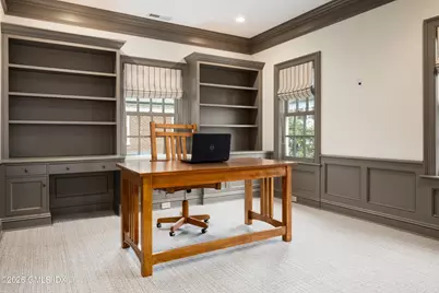 215 Milbank Avenue #E, Greenwich, CT 06830 - Photo 17