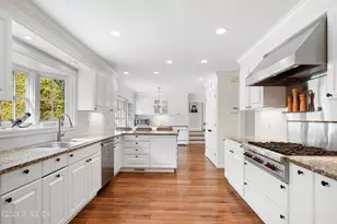2 Daffodil Ln, Greenwich, CT 06807 - Photo 13
