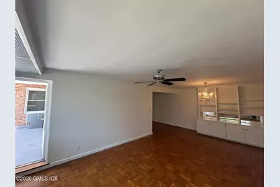 2 Putnam Hill #2E, Greenwich, CT 06830 - Photo 7