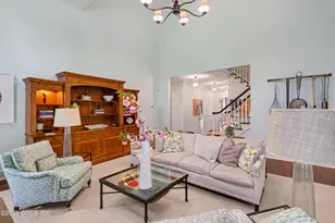 11 River Oaks Dr, Stamford, CT 06902 - Photo 9