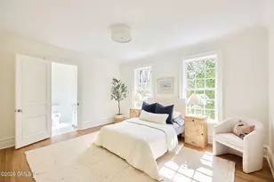 20 Sherwood Farm Ln, Greenwich, CT 06831 - Photo 33
