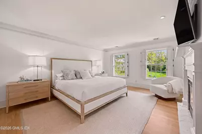 49 Willow Road, Greenwich, CT 06878 - Photo 17