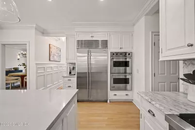 49 Willow Road, Greenwich, CT 06878 - Photo 11
