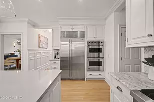 49 Willow Rd, Greenwich, CT 06878 - Photo 11
