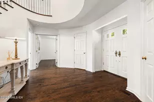 12 Ricki-Beth Ln, Old Greenwich, CT 06870 - Photo 3