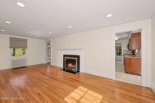 1031 North Street, Greenwich, CT 06831 - Photo 3
