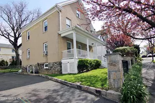 25 Division Street Wes, Greenwich, CT 06830 - Photo 3