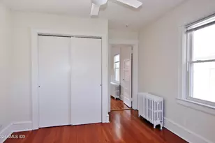 25 Division Street Wes, Greenwich, CT 06830 - Photo 19