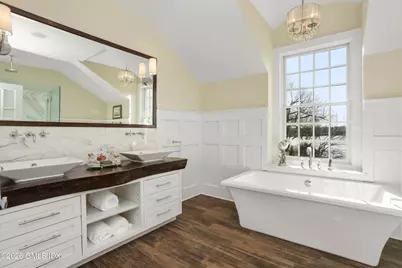 30 Bayside Terrace, Greenwich, CT 06878 - Photo 27