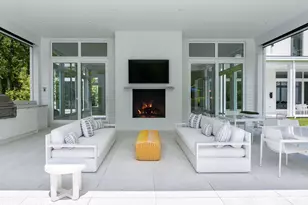 8 Fox Run Ln, Greenwich, CT 06831 - Photo 31