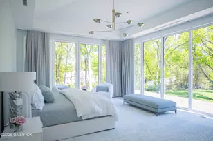 8 Fox Run Ln, Greenwich, CT 06831 - Photo 19