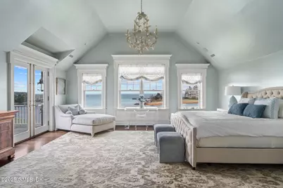 545 Indian Field Road, Greenwich, CT 06830 - Photo 17