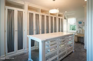 545 Indian Field Rd, Greenwich, CT 06830 - Photo 19