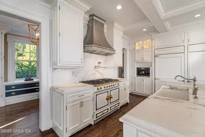 545 Indian Field Road, Greenwich, CT 06830 - Photo 7