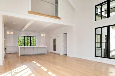 7 Parsonage Road, Greenwich, CT 06830 - Photo 9