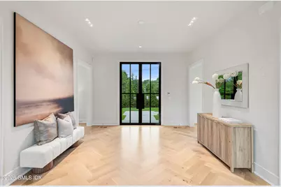 7 Parsonage Road, Greenwich, CT 06830 - Photo 3