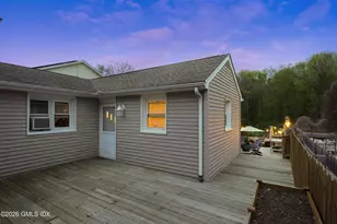 18 Moshier St, Greenwich, CT 06831 - Photo 25