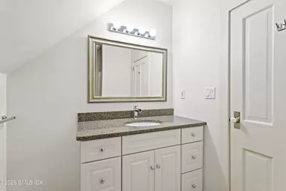 98 Byram Shore Road #Carriage House, Greenwich, CT 06830 - Photo 17