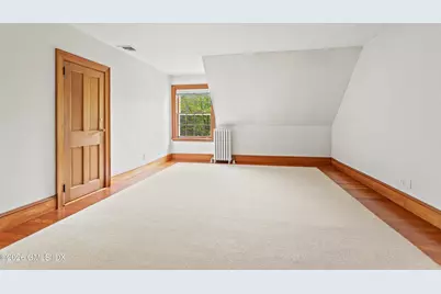 98 Byram Shore Road #Carriage House, Greenwich, CT 06830 - Photo 7