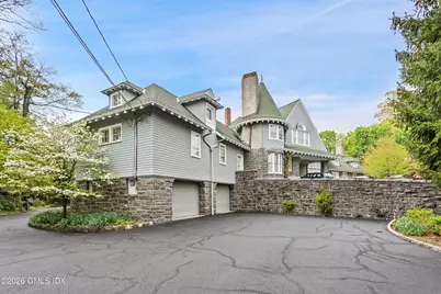 98 Byram Shore Road #Carriage House, Greenwich, CT 06830 - Photo 3