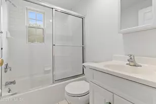 289 Bridge St, Stamford, CT 06905 - Photo 17