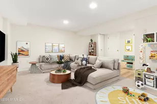 289 Bridge St, Stamford, CT 06905 - Photo 15