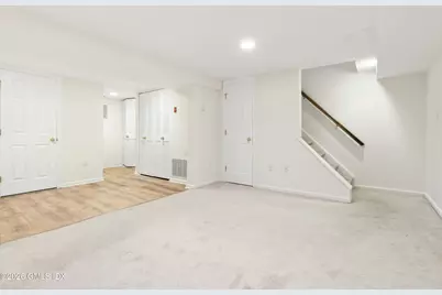 289 Bridge Street #289, Stamford, CT 06905 - Photo 21