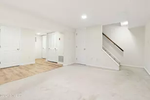 289 Bridge St, Stamford, CT 06905 - Photo 21