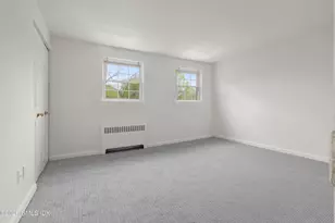 289 Bridge St, Stamford, CT 06905 - Photo 9