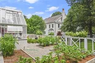 23 Wyckham Hill Ln, Greenwich, CT 06831 - Photo 41