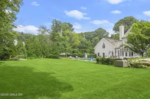23 Wyckham Hill Ln, Greenwich, CT 06831 - Photo 39