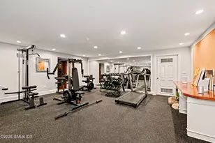 23 Wyckham Hill Ln, Greenwich, CT 06831 - Photo 33
