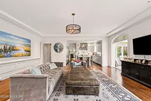 23 Wyckham Hill Ln, Greenwich, CT 06831 - Photo 13