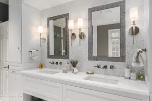 23 Wyckham Hill Ln, Greenwich, CT 06831 - Photo 21
