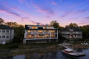 4 Little Cove Ln, Old Greenwich, CT 06870 - Photo 1