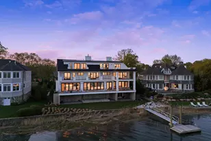 4 Little Cove Ln, Old Greenwich, CT 06870 - Photo 3