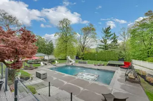 68 Hillcrest Park Rd, Old Greenwich, CT 06870 - Photo 5