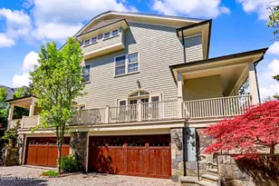 71 Orchard Pl, Greenwich, CT 06830 - Photo 1