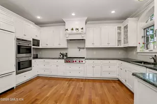 71 Orchard Pl, Greenwich, CT 06830 - Photo 9