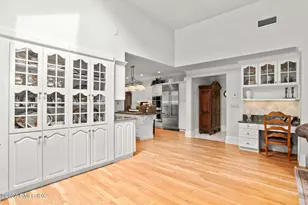 376 Westover Rd, Stamford, CT 06902 - Photo 17