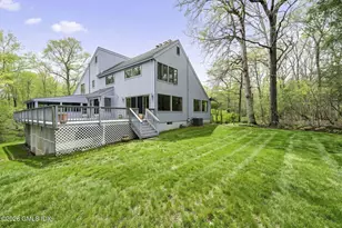 42 Stone Brook Ln, Greenwich, CT 06807 - Photo 3