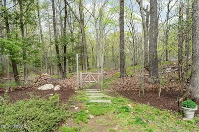 42 Stone Brook Lane, Greenwich, CT 06807 - Photo 35