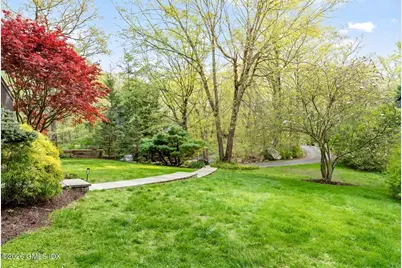 42 Stone Brook Lane, Greenwich, CT 06807 - Photo 5