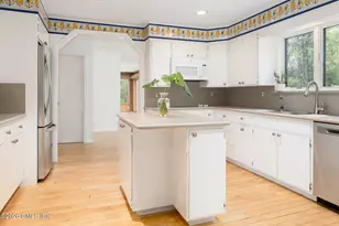 42 Stone Brook Ln, Greenwich, CT 06807 - Photo 21