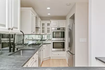 50 Church Street #1, Greenwich, CT 06830 - Photo 7
